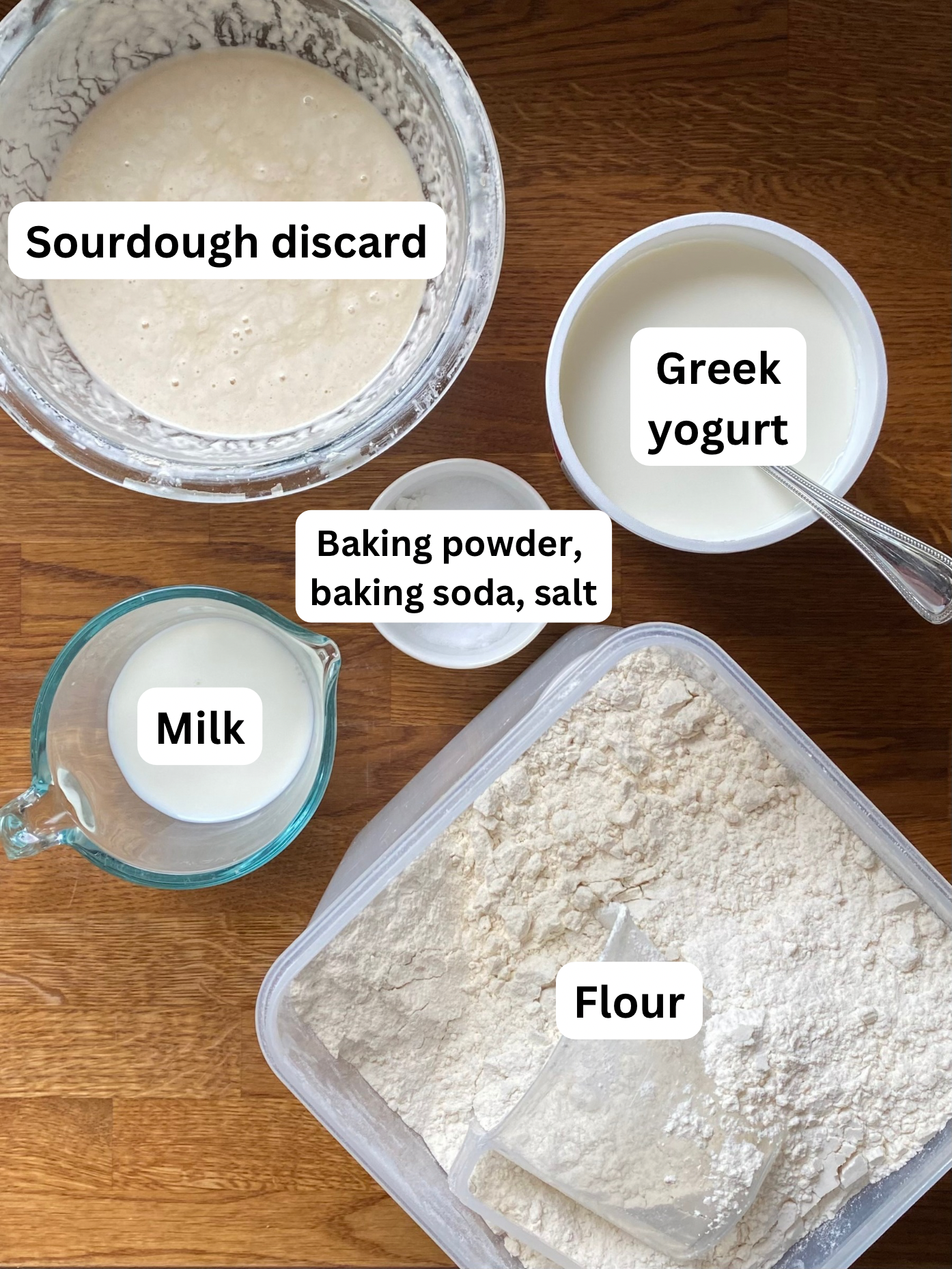 Ingredients needed to make sourdough discard flatbread.